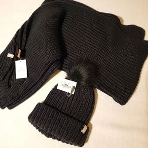 Brixton Dillon Scarf & Beanie